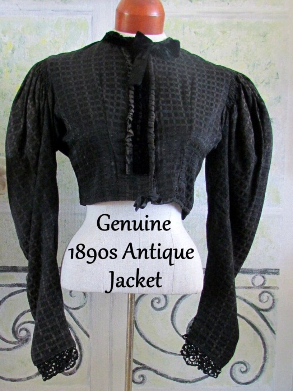 1890s ANTIQUE JACKET, VICTORIAN LEG-O-MUTTON SLEEVES, VELVET & LACE TRIM, FITTED